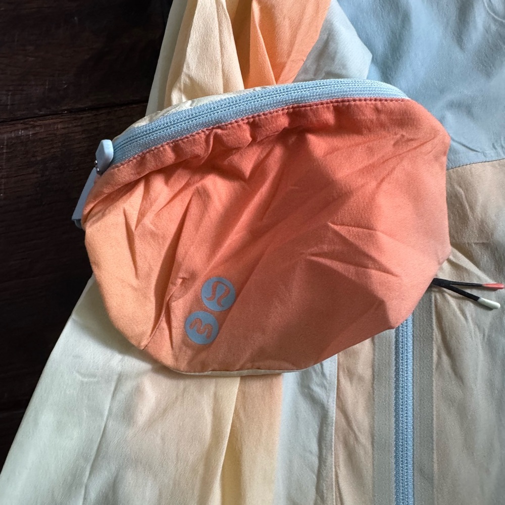 Lululemon x MadHappy Leggings & Jacket Size 0 BNWT